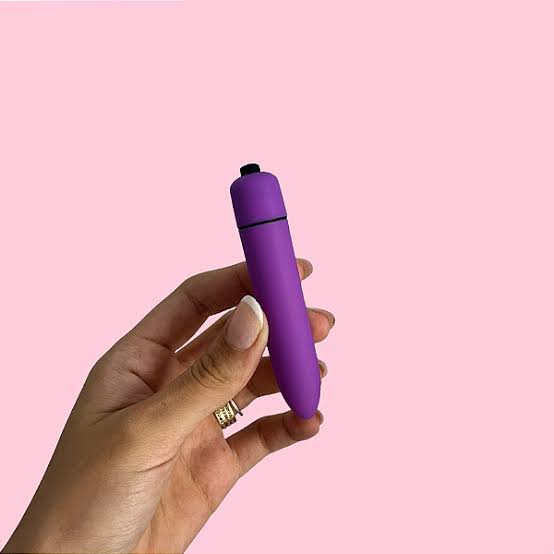 BULLET ALONGADO VIBRO DE CLITÓRIS AVELUDADO 1 VIBRAÇÃO CORES