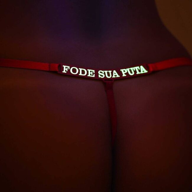 CALCINHA REGULAVEL BRILHA NO ESCURO FODE SUA PUTA VERMELHO