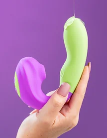 TRIPLO 7 VIBRAÇOES 7 ONDAS DE PRESSAO 7 PULSAÇOES DE PONTO G RECARREGAVEL